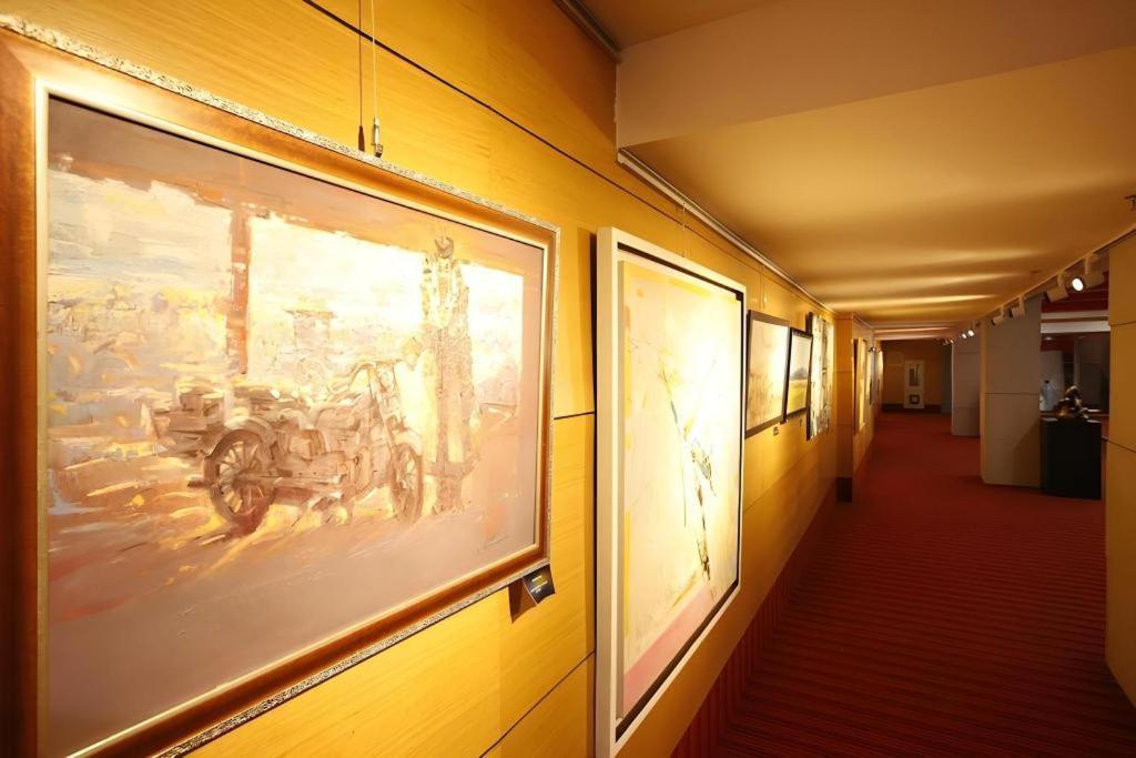 The Corporate Hotel And Convention Centre Ulan Bator Exterior foto